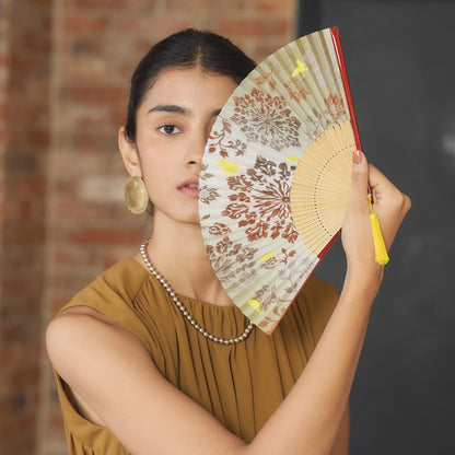 FOLDING FAN WITH POUCH 