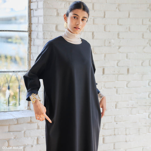 ブラック×ネイビーのワンピース