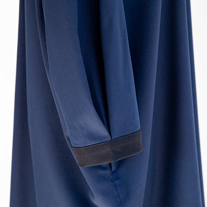 ブラック×ネイビーのワンピース